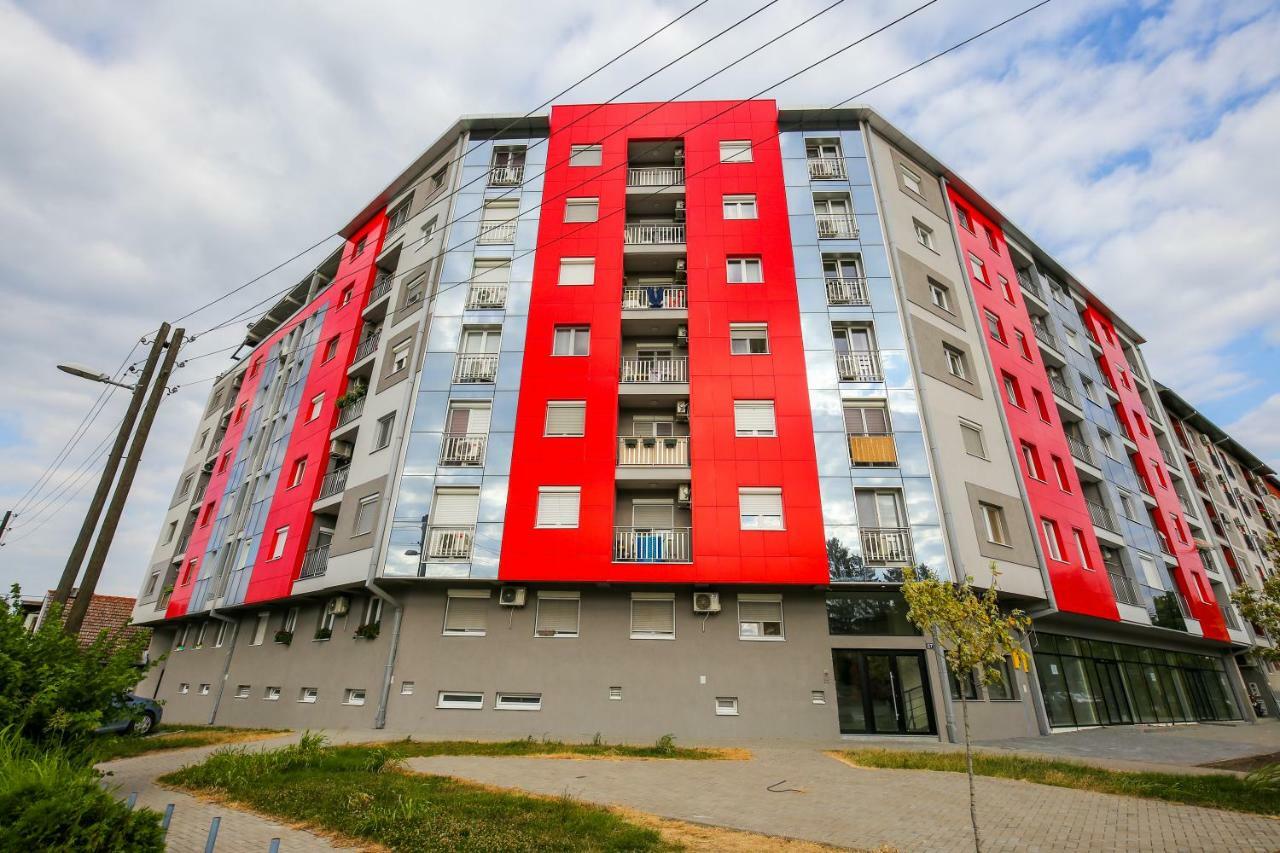 Manirosi 2 Apartman Subotica Exterior photo
