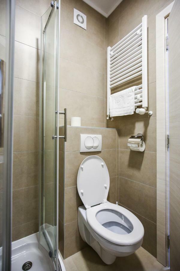 Manirosi 2 Apartman Subotica Exterior photo