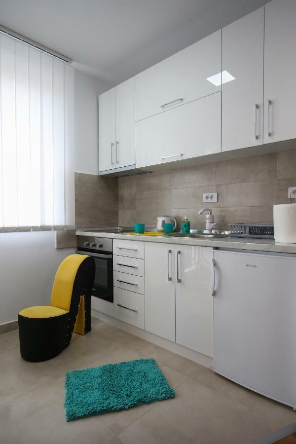 Manirosi 2 Apartman Subotica Exterior photo