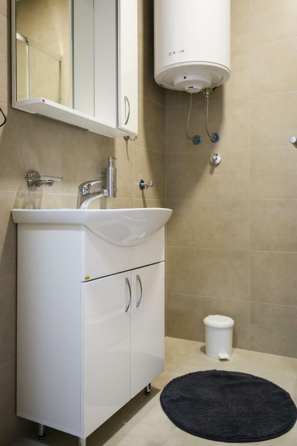 Manirosi 2 Apartman Subotica Exterior photo